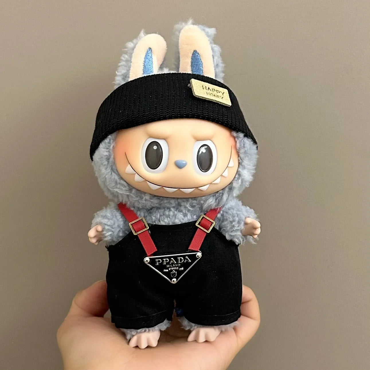 Labubu Accessories Clothes Designer Suitable for V1 V2 Labubu Pendants Cute Personality Fashion Birthday Gift
